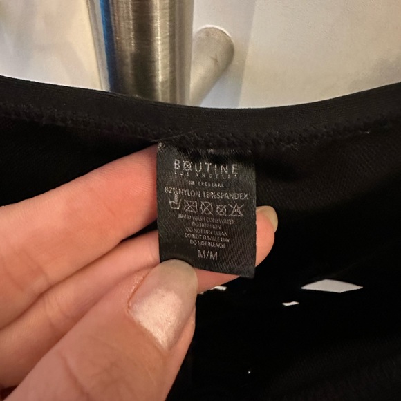 BoutineLA Crisscross Bikini Top - Picture 4 of 4